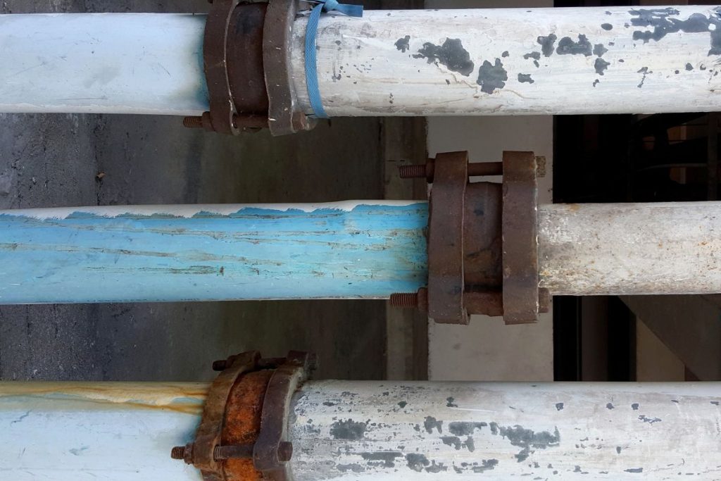 How Long Do PVC Pipes Last? EZYGRIND