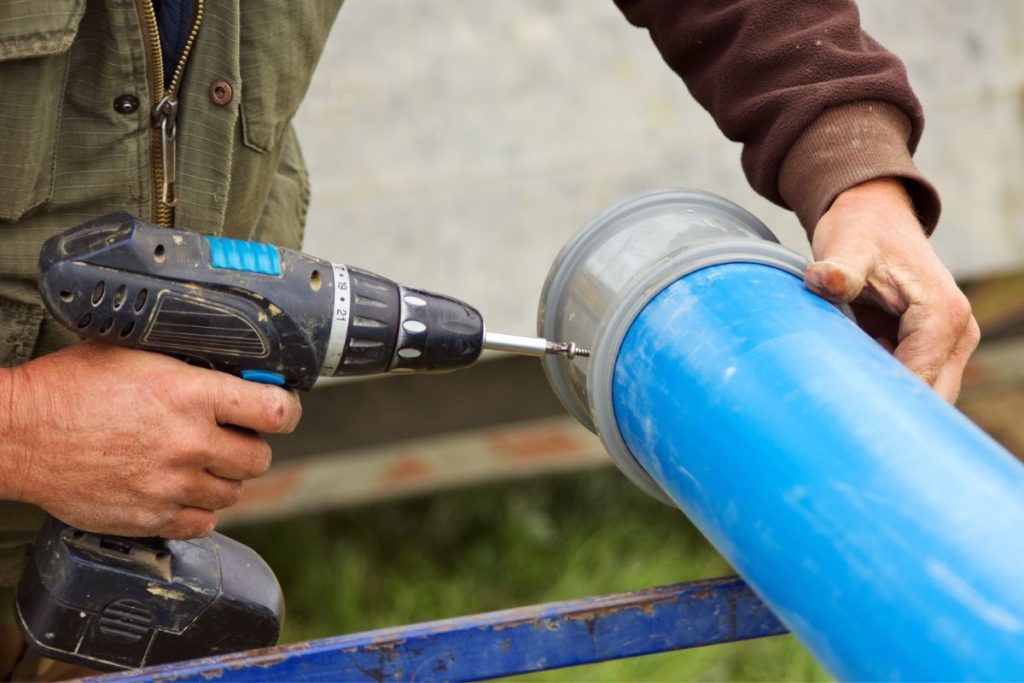 What Is The Easiest Way To Cut Hard Plastic Piping?